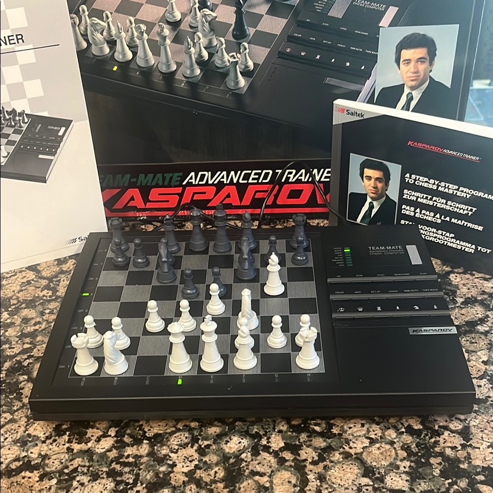 Saitek Kasparov Chess Computer w/ Original Box and Papers